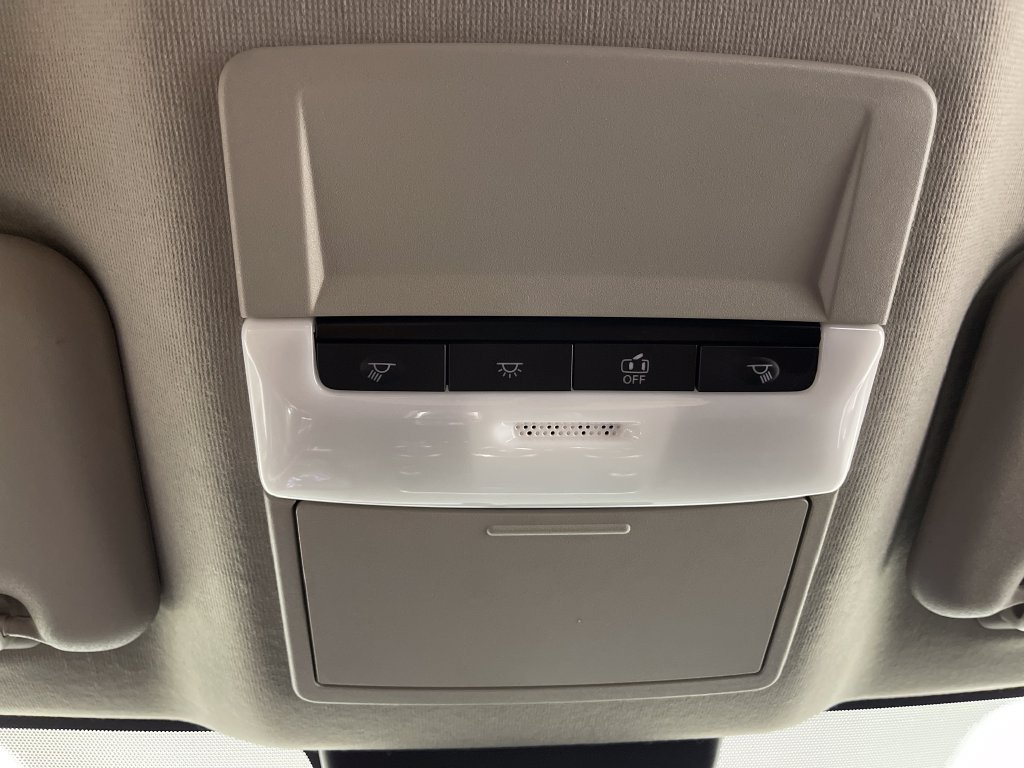 Used 2023 Nissan Sentra SV FWD image 29