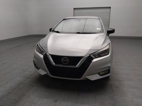 Used 2020 Nissan Versa SR FWD image 15