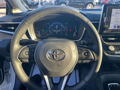 Used 2024 Toyota Corolla XLE image 21