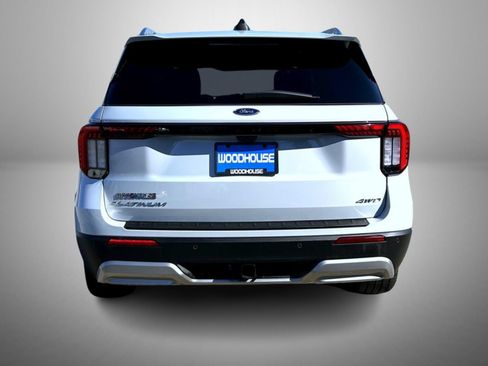 Used 2025 Ford Explorer Platinum w/ LUX Leather Package AWD/4WD image 6