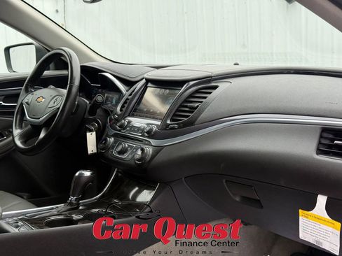 Used 2014 Chevrolet Impala LT w/ Premium Seating Package image 18