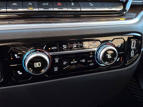 Used 2025 GMC Sierra 1500 Elevation w/ X31 Off-Road Package image 17