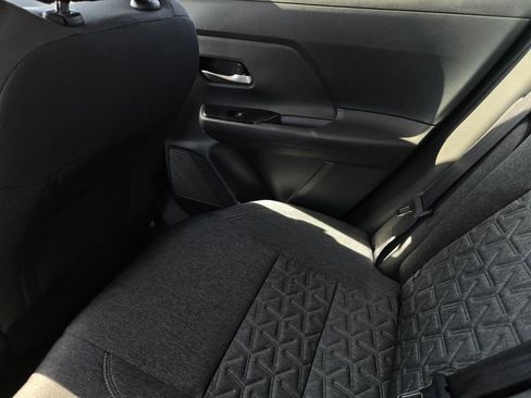 New 2026 Nissan Kicks SV image 13