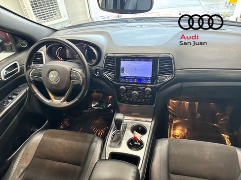 Used 2020 Jeep Grand Cherokee Altitude image 24