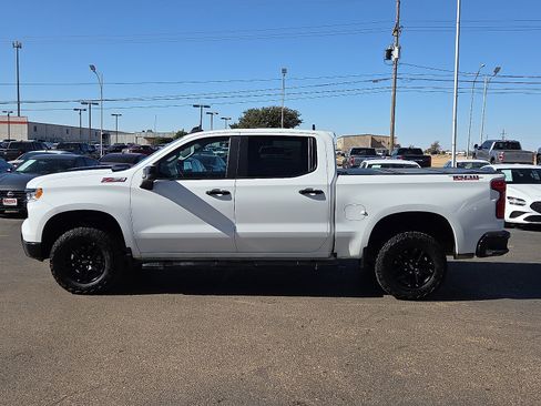 Used 2024 Chevrolet Silverado 1500 LT Trail Boss w/ Protection Package image 2