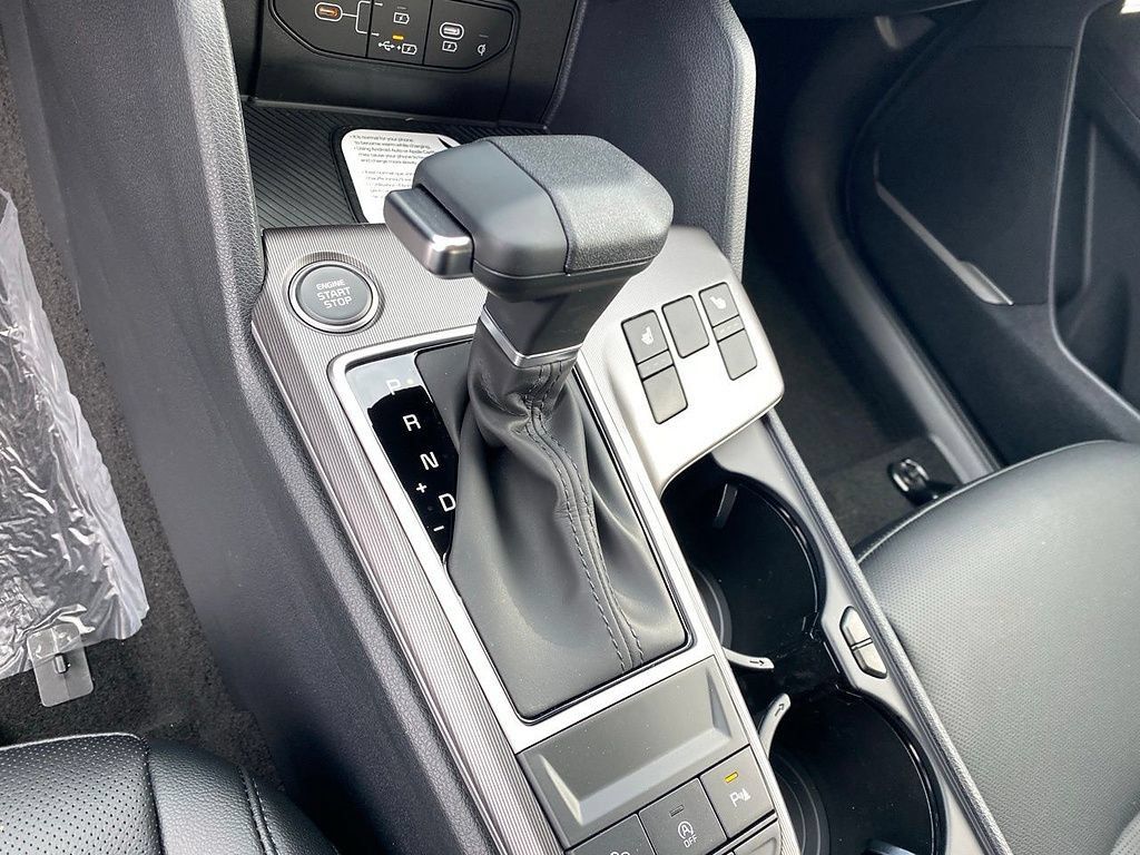 New 2026 Kia Sportage EX w/ EX Panorama Roof Package FWD image 19