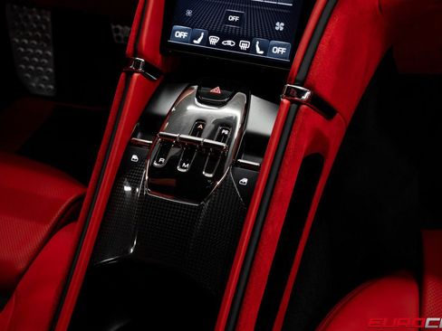 Used 2023 Ferrari Roma image 28