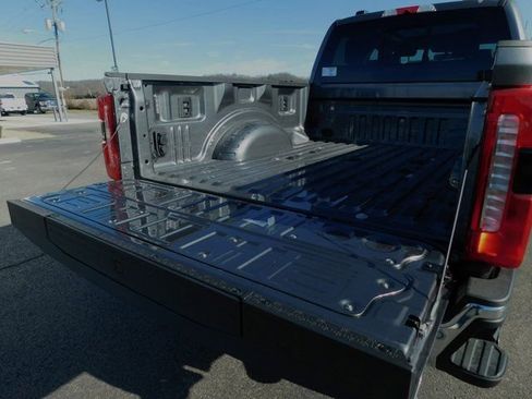 New 2026 Ford F250 Lariat w/ Lariat Ultimate Package image 12