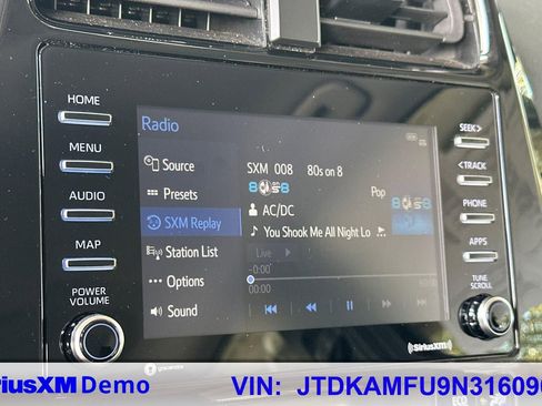 Certified 2022 Toyota Prius LE image 36
