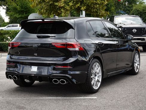 Used 2024 Volkswagen Golf R AWD/4WD image 10
