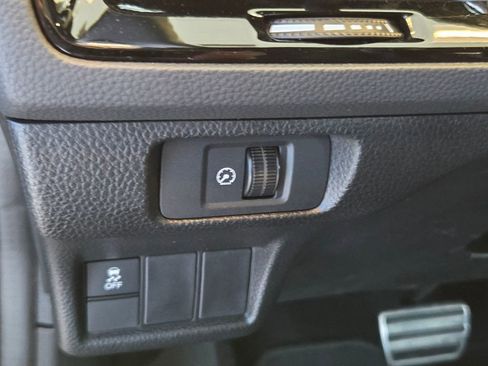 Certified 2025 Honda Civic Sport image 25