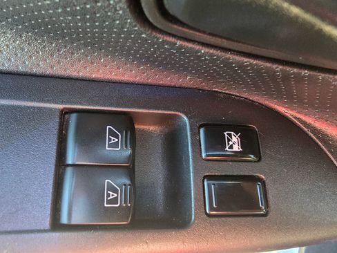 Used 2019 Nissan NV200 S image 19