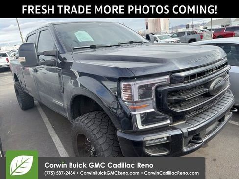 Used 2022 Ford F350 Lariat w/ Lariat Ultimate Package image 3