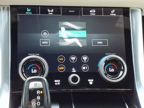 Used 2019 Land Rover Range Rover Sport HSE AWD/4WD image 17