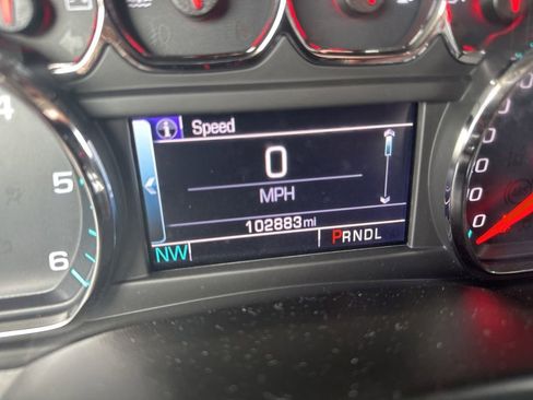 Used 2019 Chevrolet Tahoe LS AWD/4WD image 28