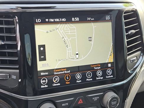 Used 2020 Jeep Grand Cherokee Summit AWD/4WD image 14