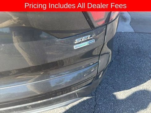 Used 2018 Ford Escape SEL AWD/4WD image 14