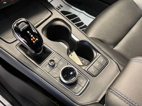 Used 2024 Cadillac XT4 Sport w/ Cold Weather Package image 28