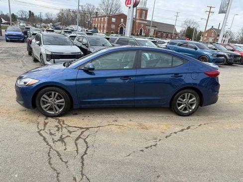 Used 2018 Hyundai Elantra SEL w/ Cargo Package image 4
