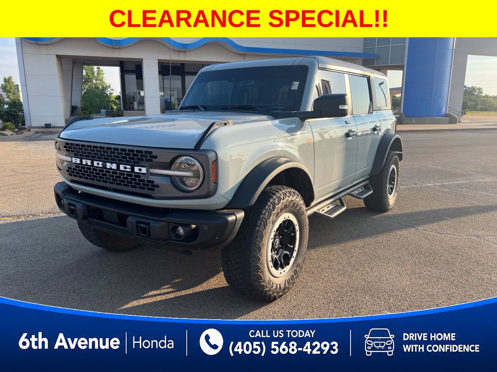 Used 2023 Ford Bronco Badlands w/ Sasquatch Package AWD/4WD image 1