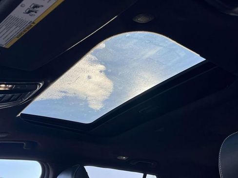 Used 2023 Jeep Grand Cherokee Altitude image 13