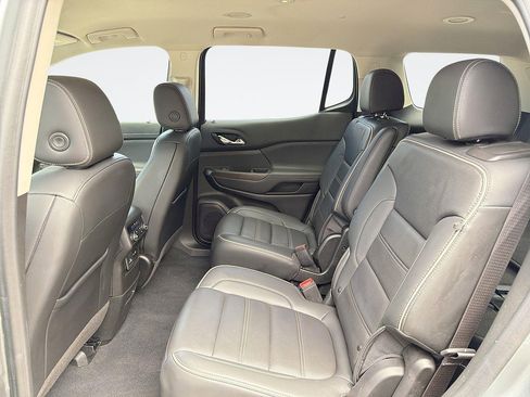 Used 2023 GMC Acadia Denali w/ Denali Technology Package FWD image 24