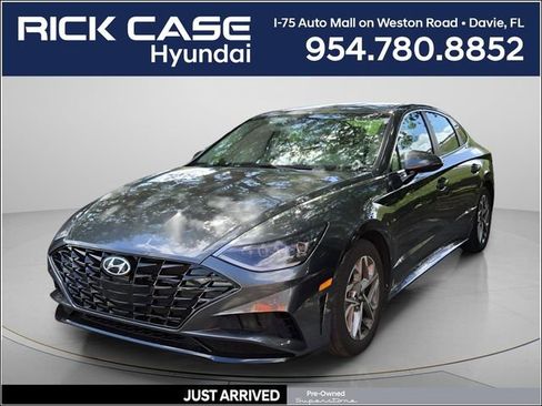Used 2023 Hyundai Sonata SEL image 1