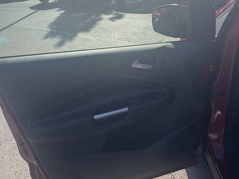 Used 2017 Ford Escape Titanium w/ Equipment Group 301A image 4