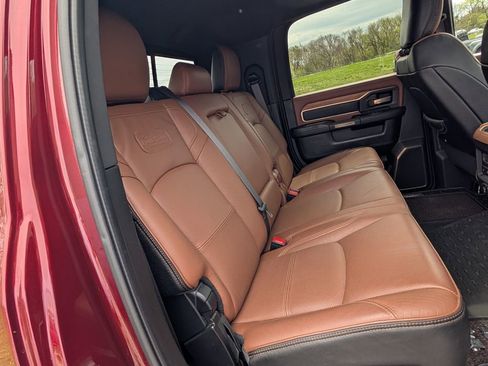 Used 2019 RAM 3500 Limited image 18