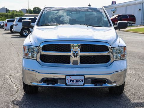 Used 2022 RAM 1500 Classic SLT w/ Electronics Group AWD/4WD image 2