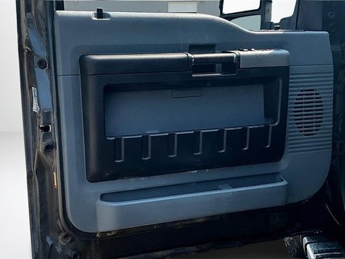 Used 2015 Ford F350 XLT w/ XTR Plus Package image 19