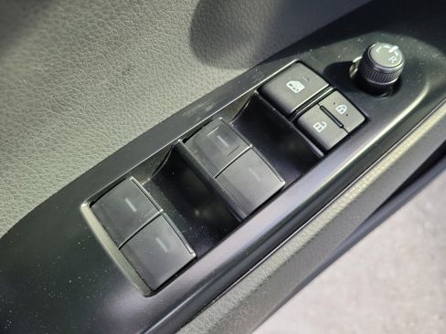 Used 2025 Toyota Camry LE FWD image 14
