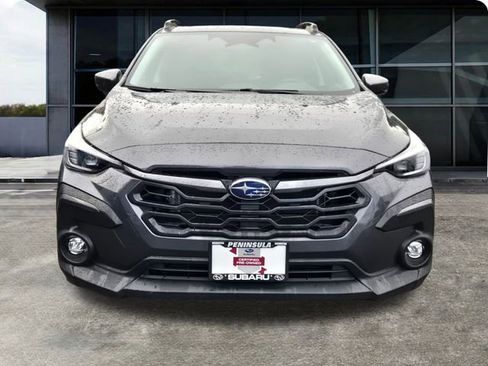 Certified 2025 Subaru Crosstrek 2.5i Limited w/ Crosstrek Mirror Package image 5