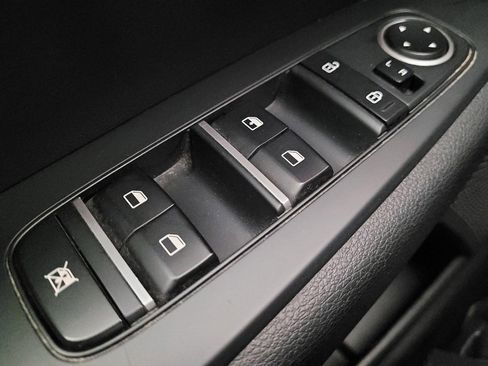 Used 2021 Kia Forte LXS image 27