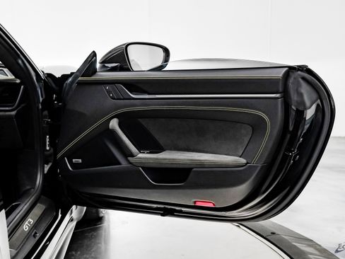 Used 2022 Porsche 911 GT3 image 77
