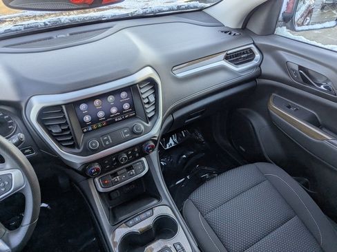 Used 2023 GMC Acadia SLE w/ Driver Convenience Package image 31