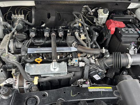 Used 2020 Nissan Kicks SR w/ SR Premium Package image 30