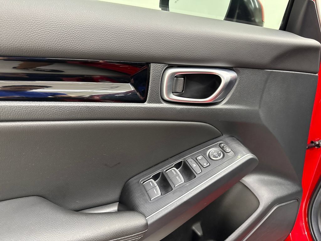 Used 2024 Honda Civic Sport Touring image 13