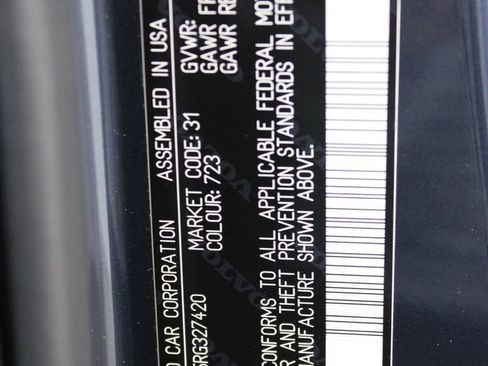 Certified 2024 Volvo S60 B5 Core FWD image 33