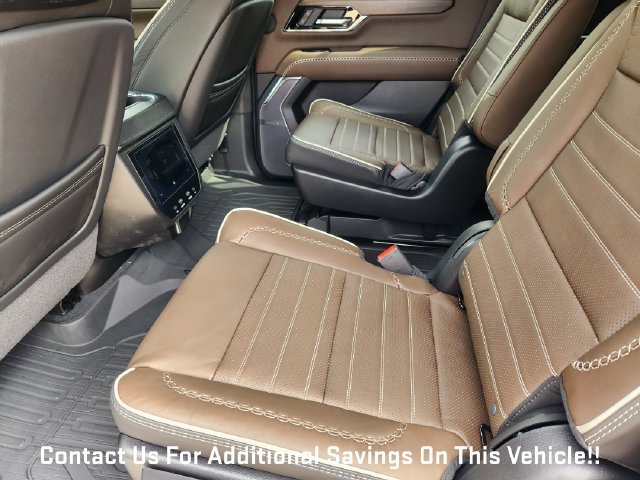 New 2027 GMC Yukon XL Denali Ultimate w/ LPO, Floor Liner Package AWD/4WD image 22