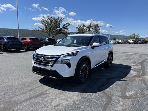 New 2026 Nissan Rogue Platinum w/ Platinum Premium Package image 9