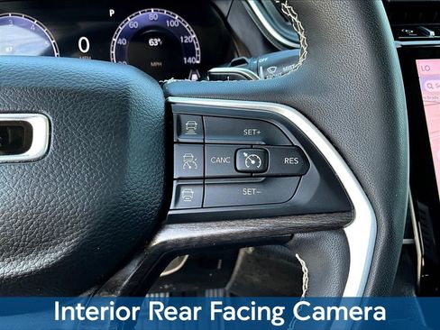 Used 2023 Jeep Grand Cherokee L Limited AWD/4WD image 16