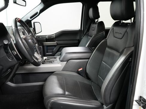 Used 2019 Ford F150 Raptor w/ Equipment Group 802A Luxury AWD/4WD image 15