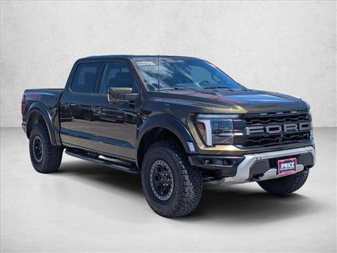 Used 2025 Ford F150 Raptor AWD/4WD image 3