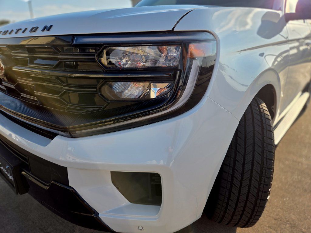 New 2026 Ford Expedition Max Platinum w/ Stealth Appearance Package AWD/4WD image 36