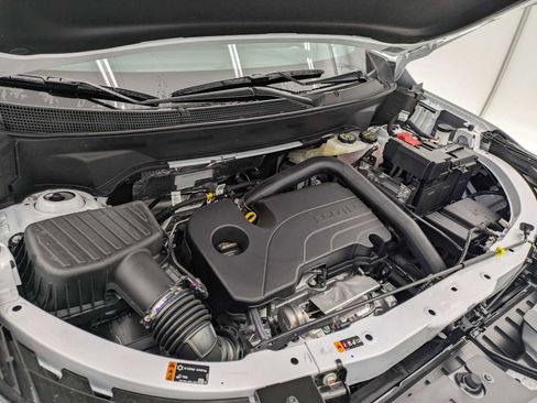 New 2026 Chevrolet Equinox LT image 14