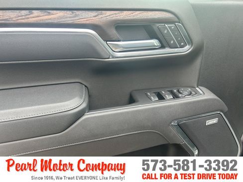 Used 2026 GMC Sierra 1500 SLT w/ SLT Premium Package AWD/4WD image 10