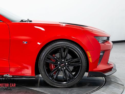 Used 2016 Chevrolet Camaro SS RWD image 43