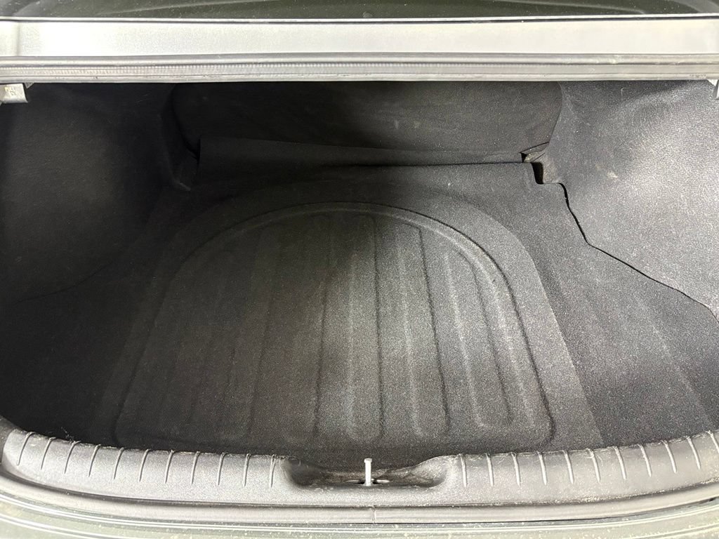Used 2024 Hyundai Elantra SEL FWD image 38