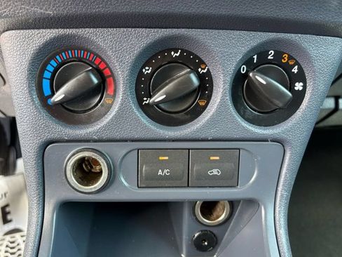 Used 2012 Ford Transit Connect XL FWD image 21